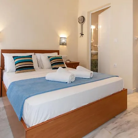 Aparthotel Thea