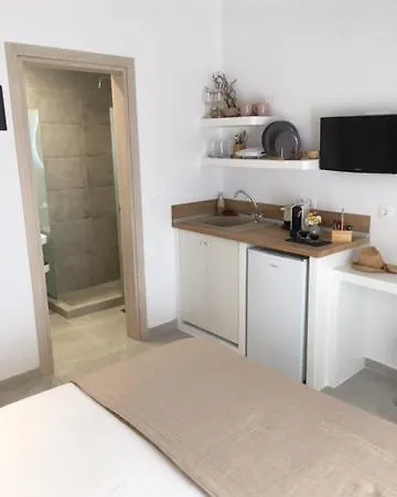 Thea Aparthotel 3*