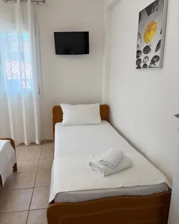 Aparthotel Thea Pyrgadikia