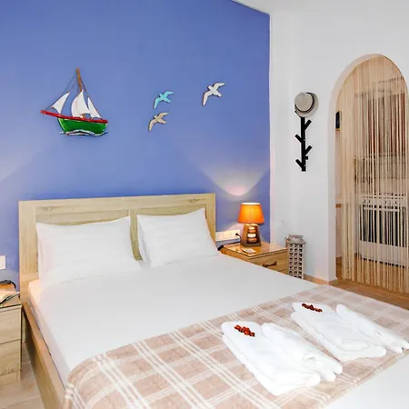 Aparthotel Thea 3*