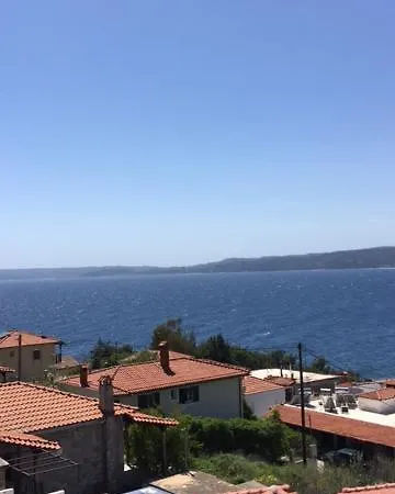 Aparthotel Thea Pyrgadikia
