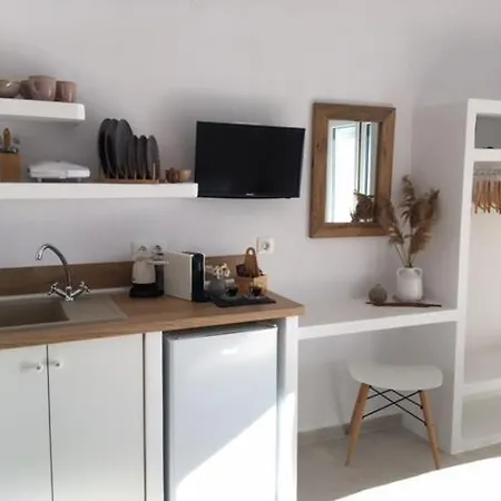 Thea Aparthotel 3*