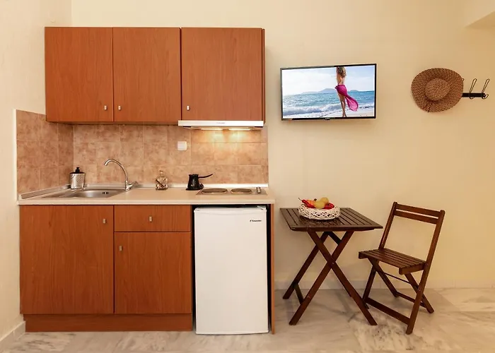 Thea Apartahotel Pyrgadikia